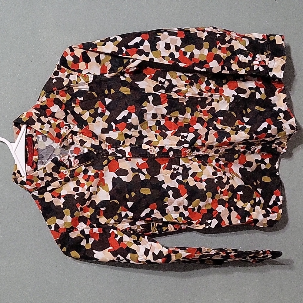 Carolina Herrera boy size 10 tshirt